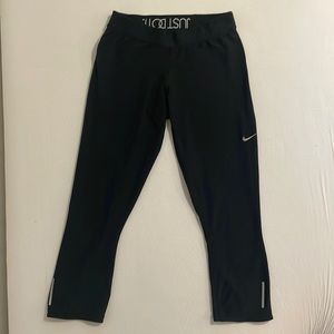 Black Nike dri-fit running leggings